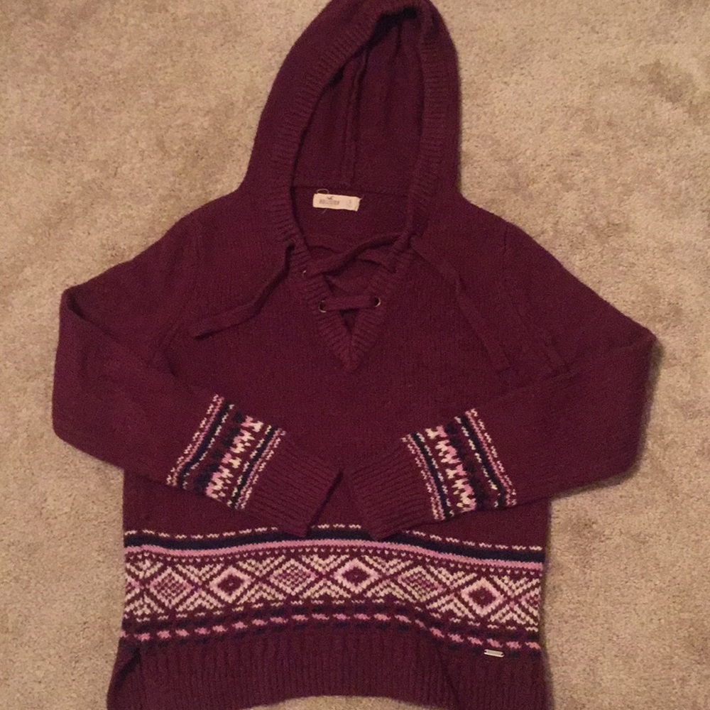 Burgundy hollister sweater